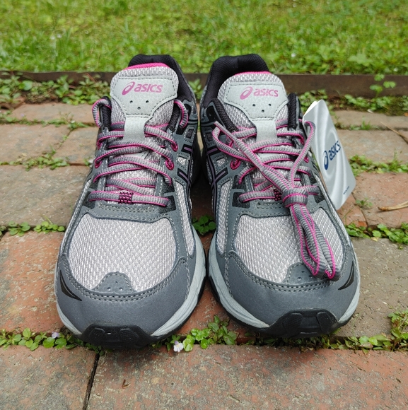 ASICS Gray and Pink Athletic Shoes with Mesh Design - Picture 2 of 9